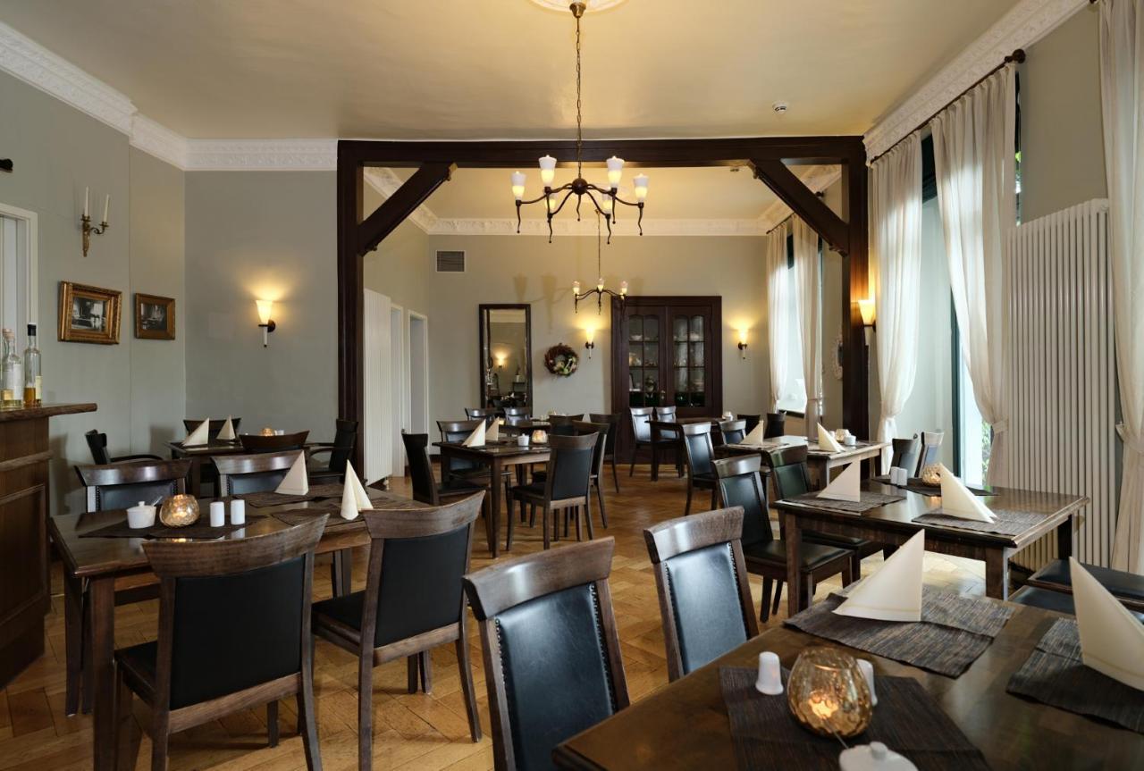 Gutshaus Redewisch Hotel & Restaurant Boltenhagen  Exteriör bild
